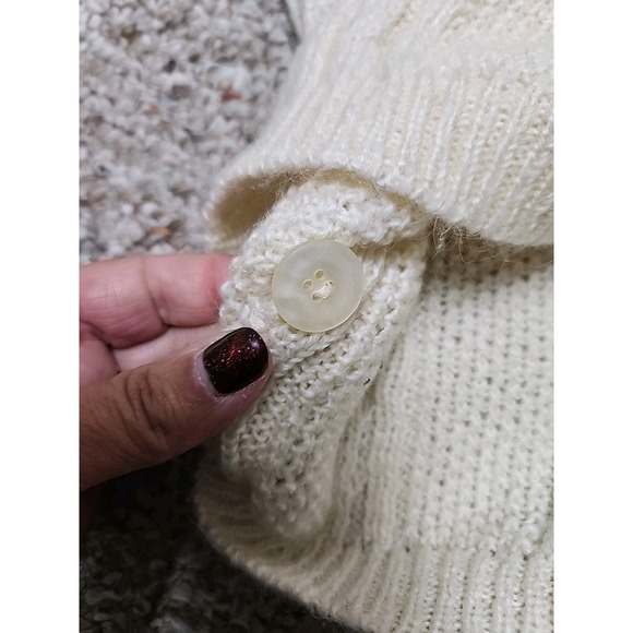 Vtg LL Bean Ivory Mohair Blend Cable Knit Cardigan Sweater USA Made Small - Picture 12 of 14